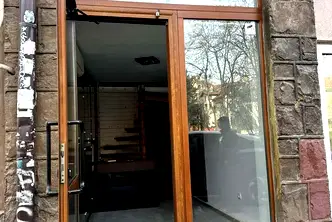 Магазин в София, Оборище