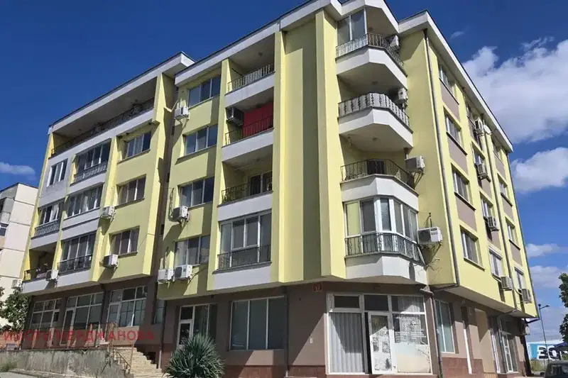 Shop in Stara Zagora, Jeleznik - Centyr