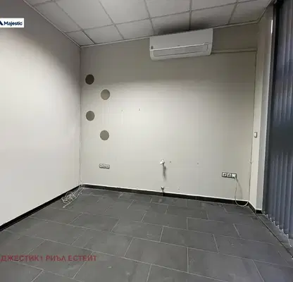 Photo 4 — Shop in Студентски