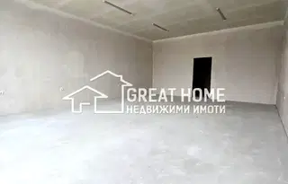 Магазин в Търговище, Център