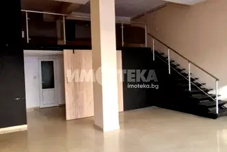 Магазин във Варна, ЖП Гара