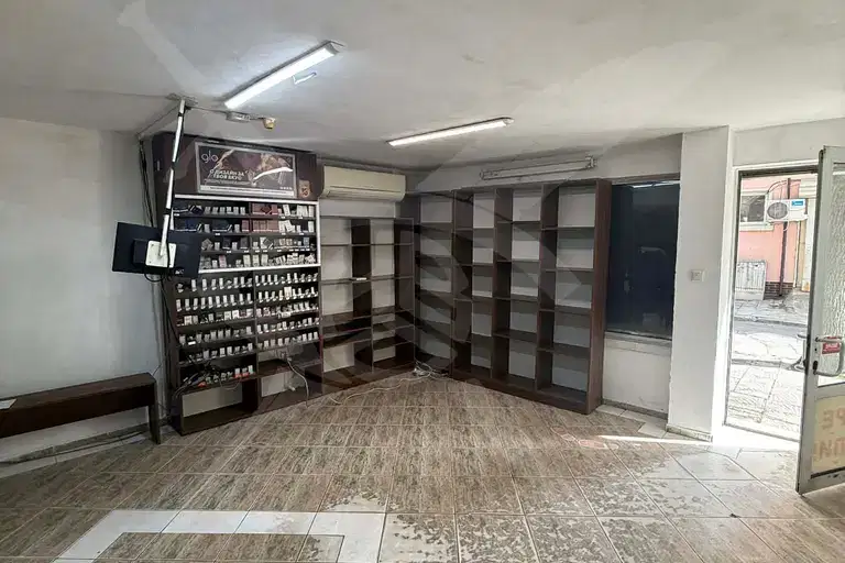 Магазин във Варна, Колхозен пазар