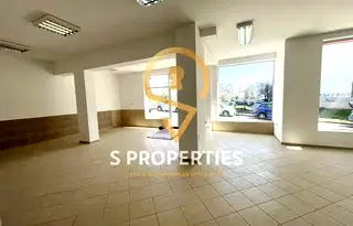 Магазин във Варна, Владислав Варненчик 1