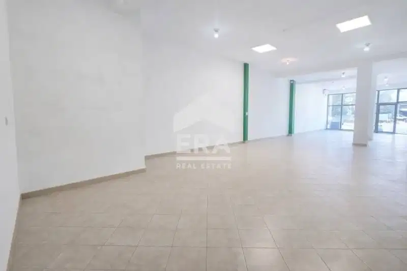 Shop in Veliko Tyrnovo, Buzludja
