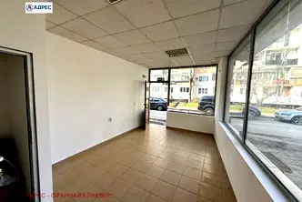 Магазин във Враца, Дъбника