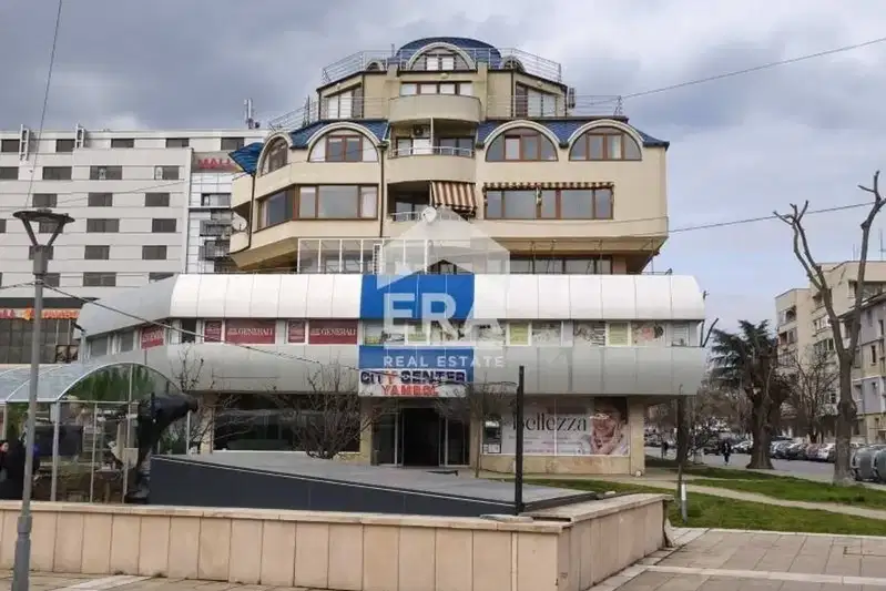 Shop in Yambol, Centyr