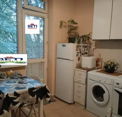 Photo 3 — Room in Sofiya, Oborishte