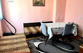 Стая във Варна, ВИНС-Червен площад