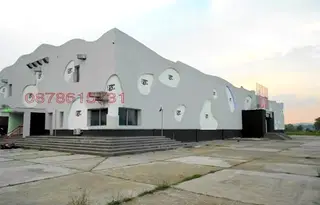 Заведение в Бургас, Обзор