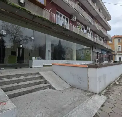 Снимка 4 — Заведение в Пазарджик, Център