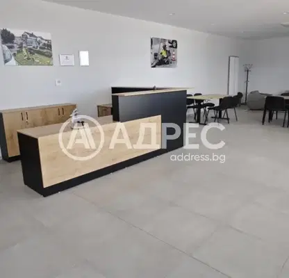 Photo 4 — Warehouse in област София, Bojurishte