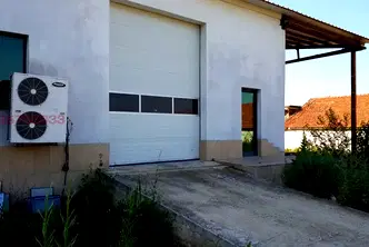 Склад във Варна, Девня