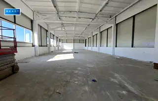 Склад в с. Казичене