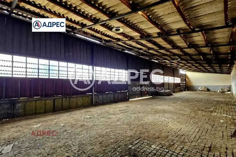 Warehouse in Oblast Varna, Pchelnik