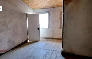 Склад в София, Левски