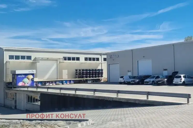 Warehouse in Veliko Tyrnovo, Kartala