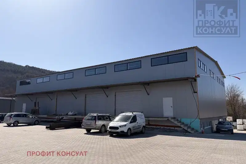 Склад във Велико Търново, Промишлена зона - Юг
