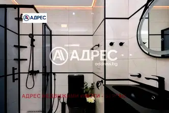 Апартамент с 1 стая в Център, Бургас с голяма тераса