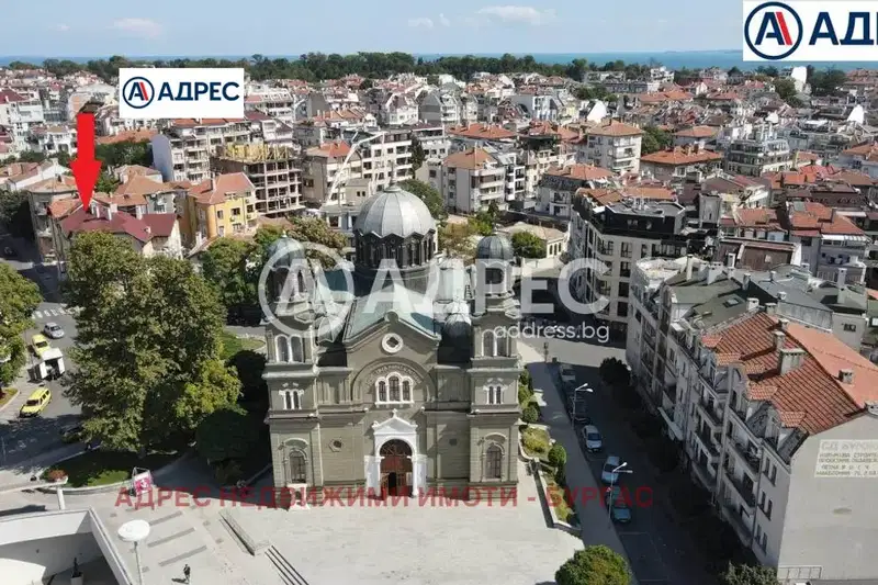 3-bedroom apartment in Burgas, Centyr