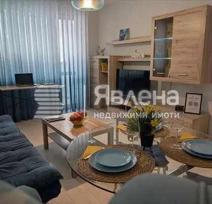 Снимка 4 — Двустаен апартамент с две тераси в Лазур, Бургас