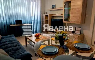 Двустаен апартамент с две тераси в Лазур, Бургас