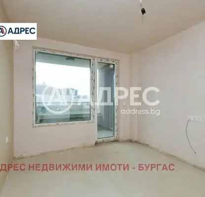 Снимка 5 — апартамент в Бургас, Мадика