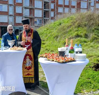 Снимка 3 — Двустаен апартамент в Меден рудник - зона В с асансьор