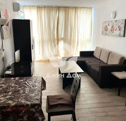 Снимка 2 — Двустаен апартамент с двор в Сарафово, Бургас
