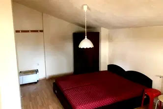 Двустаен апартамент в жк. Възраждане, Бургас, 4-ти етаж