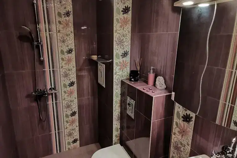 3-bedroom apartment in Burgas, Vyzrajdane