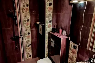 Тристаен апартамент с тераса в ж.к. Възраждане, Бургас