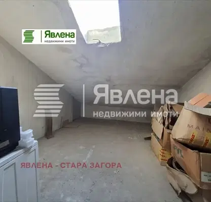 Снимка 4 — Просторен 3-стаен апартамент в Казанлък с три тераси