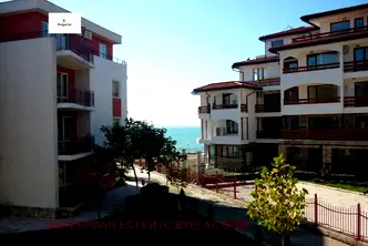 апартамент в Бургас, к.к. Елените