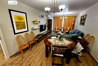 Тристаен апартамент в Кърджали, Център