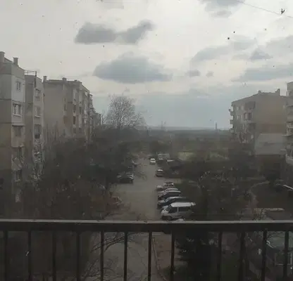 Photo 2 — apartment in Oblast Montana, Lom