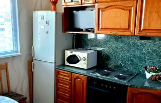 апартамент в Монтана, Младост 1