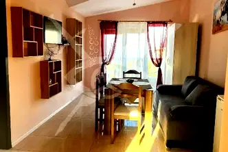 апартамент в Бургас, Обзор