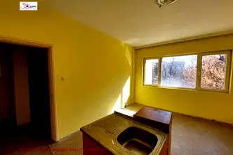 апартамент в Пазарджик, Запад