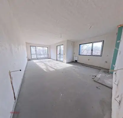 Снимка 3 — апартамент в Перник, Изток