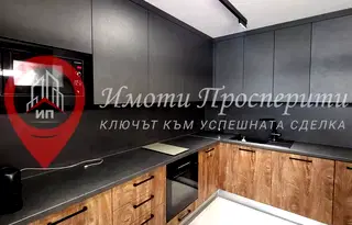 Тристаен апартамент в Перник, Изток