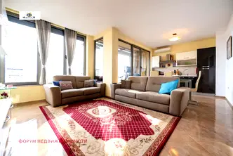 апартамент в Пловдив, Център