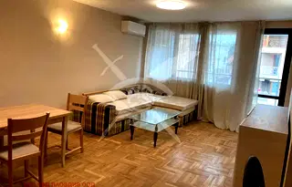 Мезонет с 3 стаи в центъра на Пловдив