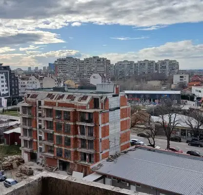 Снимка 4 — Тристаен апартамент с гараж в кв. Гагарин, Пловдив