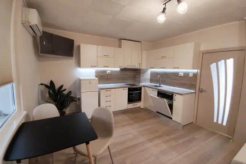 3-bedroom apartment in Plovdiv, Kamenica 1