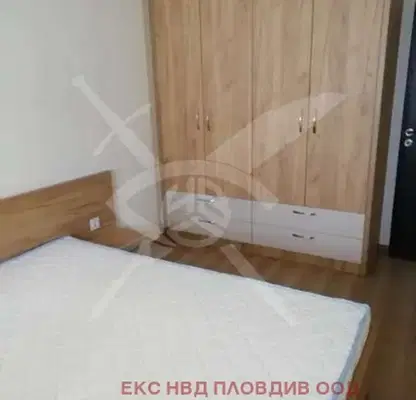 Снимка 5 — Двустаен апартамент с тераса в Кючук Париж, Пловдив