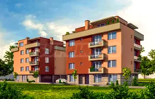 Тристаен апартамент 91 кв.м в Прослав с асансьор