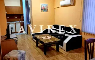 Двустаен апартамент в Тракия, Пловдив с освежителен ремонт