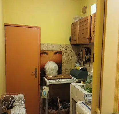 Снимка 3 — Двустайно панелно жилище с тераса в Въстанически, Пловдив
