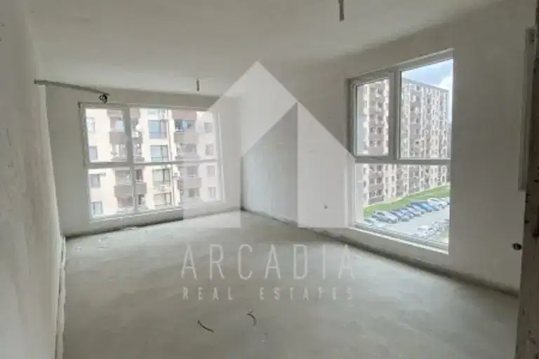 Three-room apartment with two terraces in Yuzhen, Plovdiv