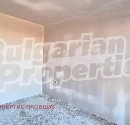 Снимка 5 — Двустаен апартамент в Южен, Пловдив с тераса и асансьор